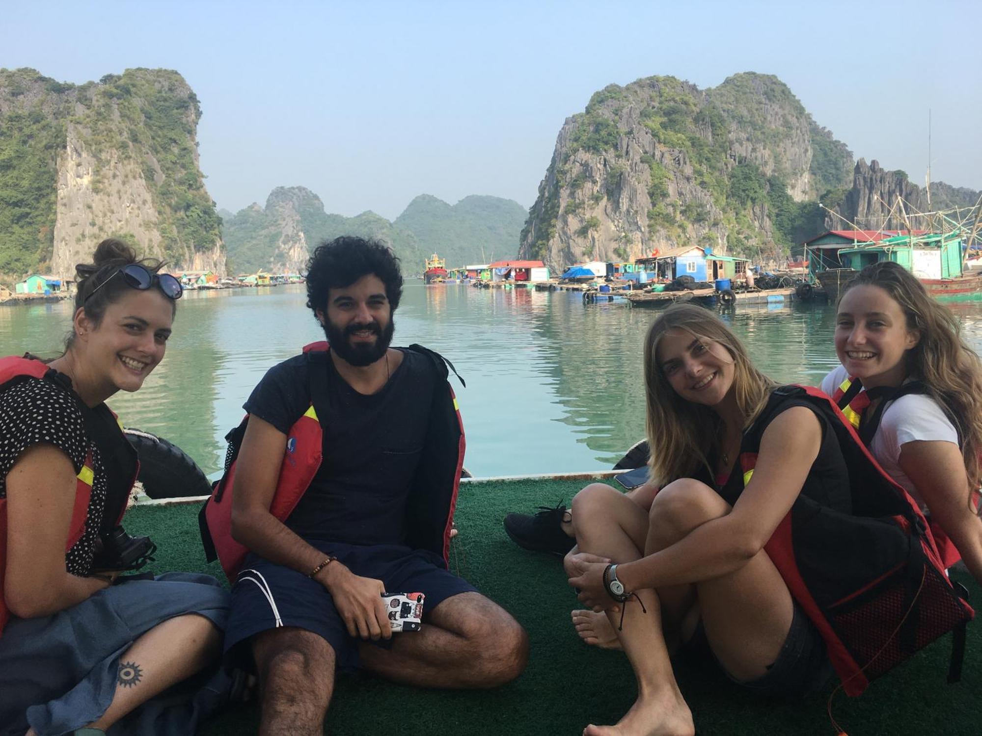 ホテル Cat Ba Bay Cruises Dong Khe Sau エクステリア 写真